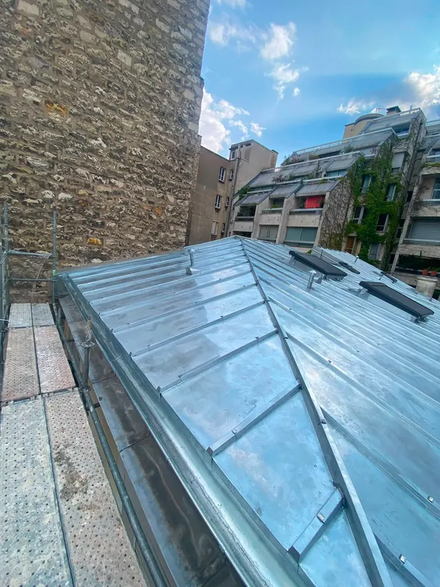 Chantier couverture V.S.C en Île-de-France, photo 1 sur 136